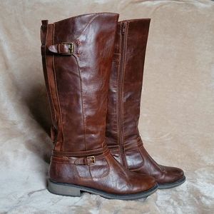 Leather riding boots